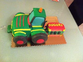 Cake design è l�arte di realizzare torte e prodotti dolciari di estrema qualit� e bellezza. Il cake design è frutto di grandi conoscenze delle tecniche dolciarie._2