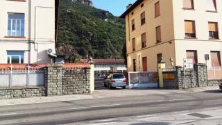 Bolzano è un comune italiano di 107 343 abitanti, capoluogo dell'omonima provincia autonoma in Trentino-Alto Adige/Südtirol._3