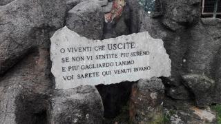 Il sacrario militare di Redipuglia è un monumentale cimitero militare_4