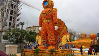 2000 leghe sotto i mari, è il tema del carnevale dei limoni 2014._2